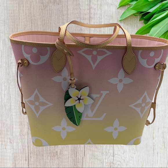 Louis Vuitton | Bags | New Limited Edition Louis Vuitton Neverfull ...